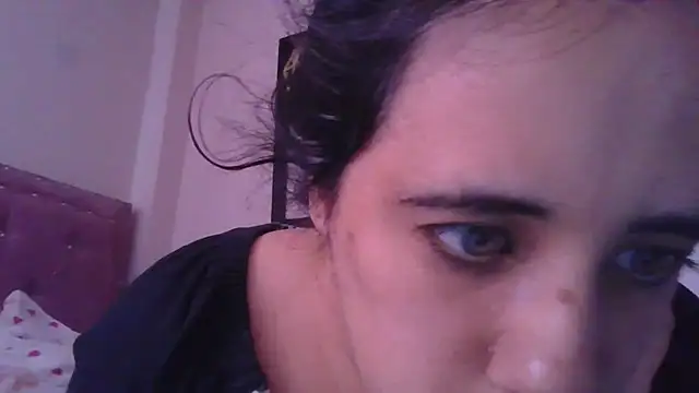 annarose19 online show from 11/24/25, 08:08