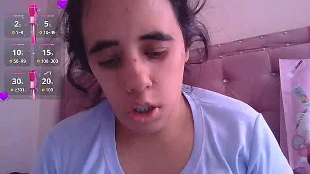 Snapshot of annarose19 chatting on 07/04/26, 06:47 annarose19 online show from 07/04/26, 06:47