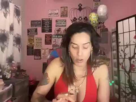 latinacubana online show from 12/28/24, 07:55