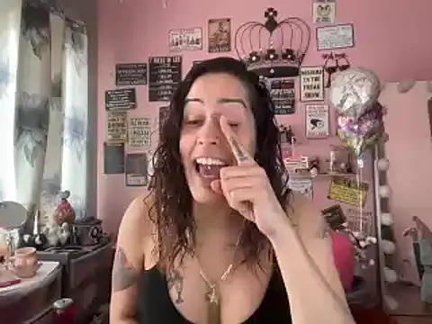 latinacubana online show from 01/07/25, 06:56