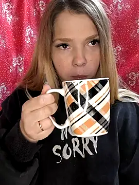 Zuli Kiska online show from 11/01/25, 09:17