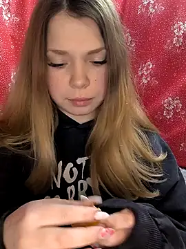 Zuli Kiska online show from 03/03/26, 06:58