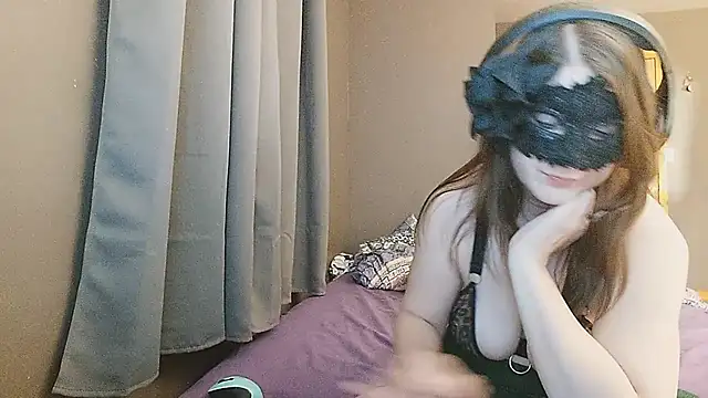 Snapshot of missteriousbelle chatting on 12/04/24, 02:20 missteriousbelle online show from 12/04/24, 02:20