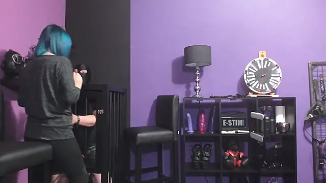 beauty-of-pain online show from 03/02/25, 12:43