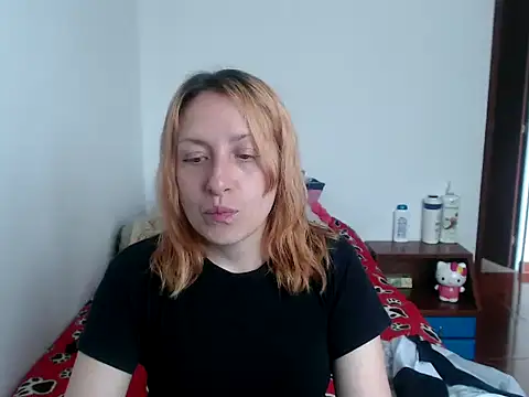 kittykalor09 online show from 02/25/25, 04:10