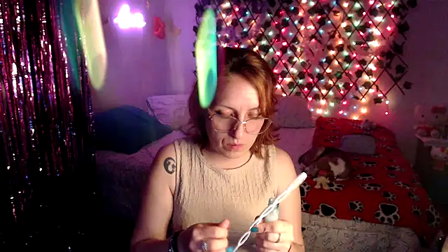 kittykalor09 online show from 02/17/26, 03:47