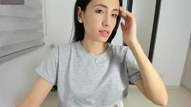 Snapshot of _arianna_hot22 chatting on 11/06/25, 01:06 arianna hot22 online show from 11/06/25, 01:06