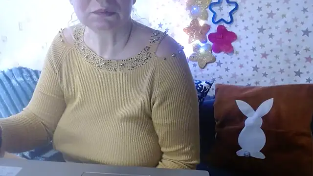 QueenLana online show from 01/15/26, 06:51