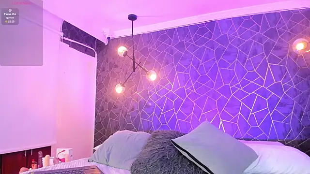 Snapshot of danaythamara1 chatting on 11/13/25, 09:36 danaythamara1 online show from 11/13/25, 09:36