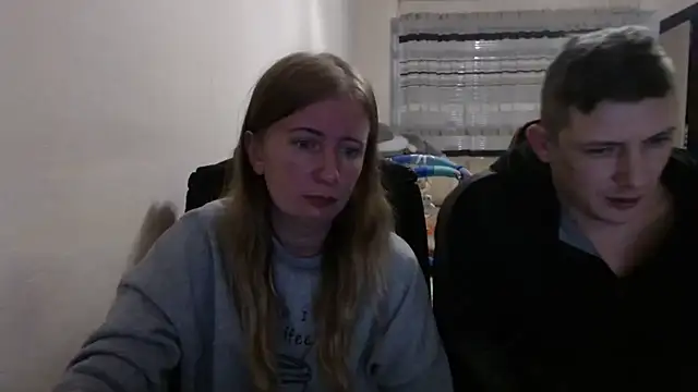 PeterAndJen online show from 10/15/25, 07:14