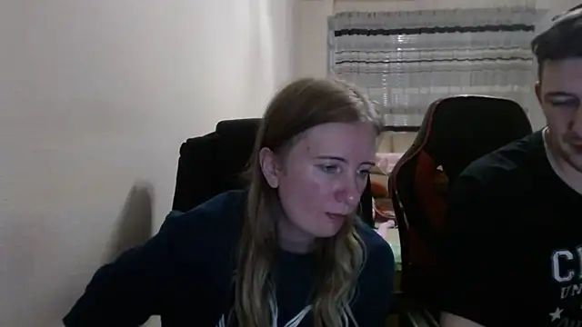 PeterAndJen online show from 10/31/25, 08:10