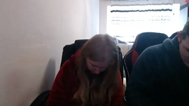 PeterAndJen online show from 02/21/26, 06:47