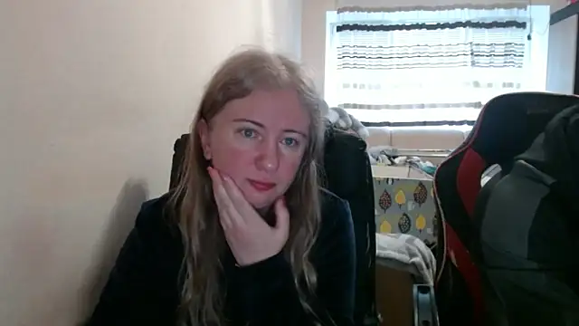 PeterAndJen online show from 04/02/26, 04:32