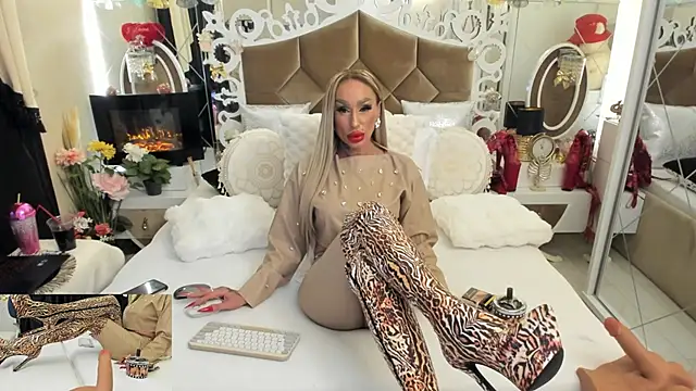 Snapshot of hotgirlsmoking_69xxx chatting on 10/23/25, 02:38 hotgirlsmoking 69xxx online show from 10/23/25, 02:38