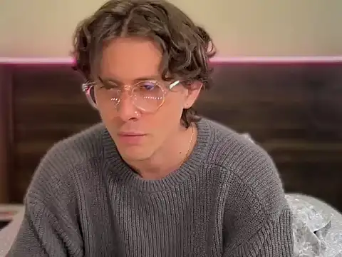 mcklister kinky feets online show from 03/15/26, 08:48