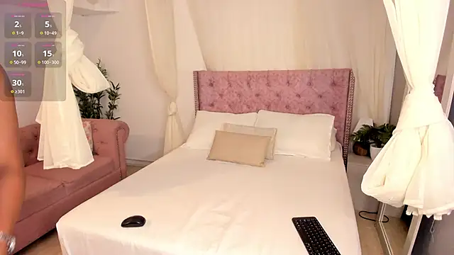 Snooky Clinton online show from 10/14/25, 11:05