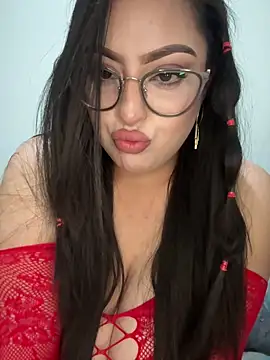 MileyGia online show from 04/07/26, 02:56