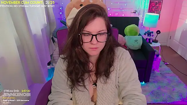 Snapshot of JennKenobi chatting on 11/17/25, 03:29 JennKenobi online show from 11/17/25, 03:29