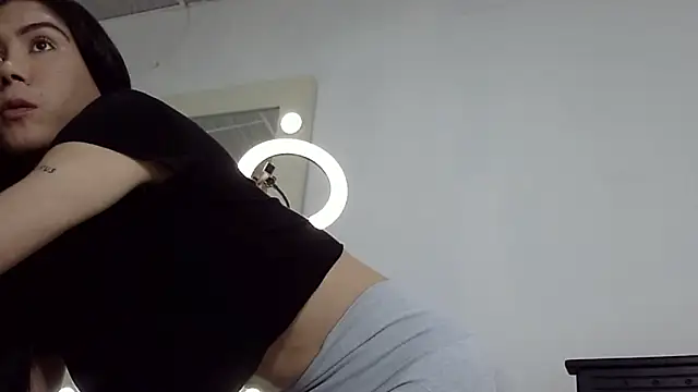 EvaTiffany online show from 04/26/26, 10:07