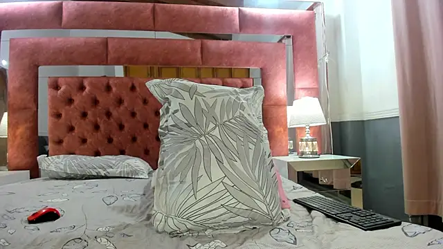 Snapshot of briana_wonder69xxx chatting on 03/04/25, 04:27 briana wonder69xxx online show from 03/04/25, 04:27