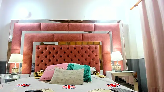 Snapshot of briana_wonder69xxx chatting on 03/15/25, 01:30 briana wonder69xxx online show from 03/15/25, 01:30