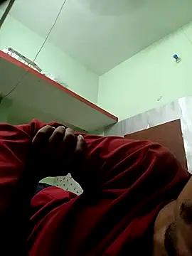 PrabV0319 online show from 10/26/25, 05:52