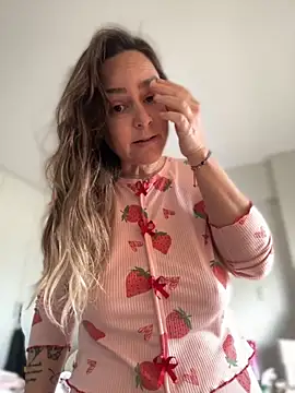 misslulipop online show from 09/14/25, 02:05