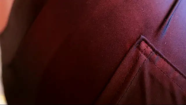 Snapshot of MrsTenderBeast chatting on 11/13/25, 04:28 MrsTenderBeast online show from 11/13/25, 04:28