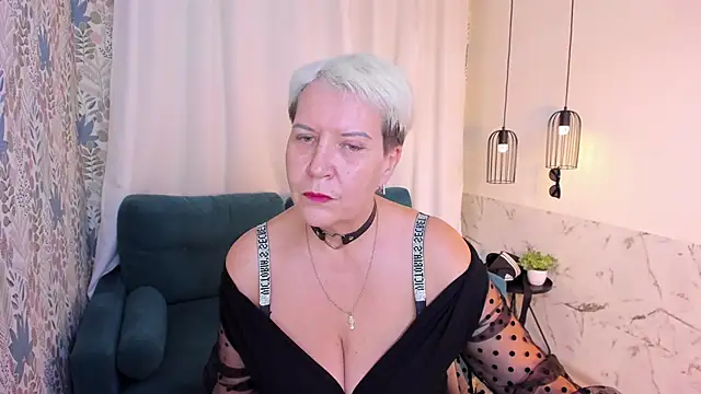 KathySunn online show from 04/01/26, 01:41