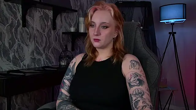 AsheLucker online show from 04/18/26, 02:15