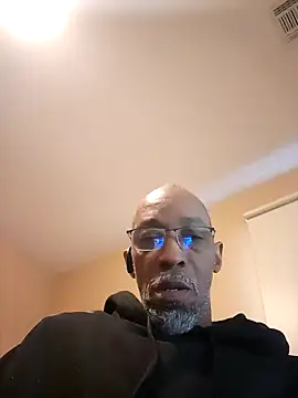 Snapshot of Lonelynudist59 chatting on 02/12/25, 12:55 Lonelynudist59 online show from 02/12/25, 12:55