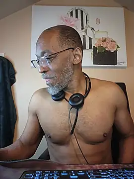 Lonelynudist59 online show from 07/23/26, 12:03