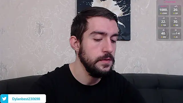 Snapshot of Dylan_Best chatting on 12/19/24, 05:29 Dylan Best online show from 12/19/24, 05:29