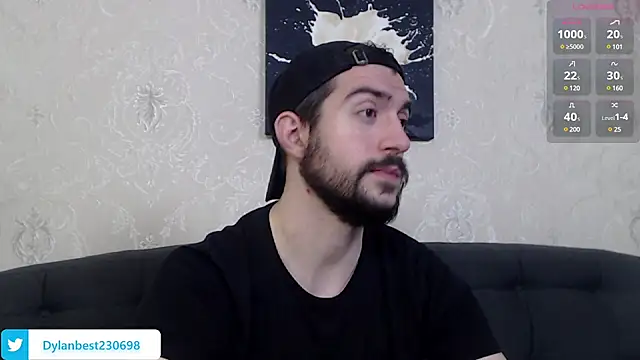Snapshot of Dylan_Best chatting on 12/20/24, 12:30 Dylan Best online show from 12/20/24, 12:30