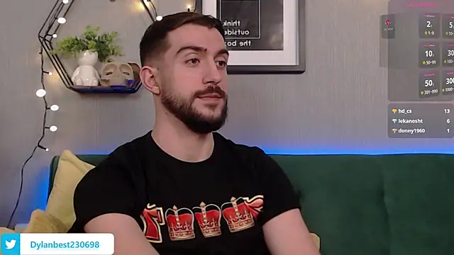 Snapshot of Dylan_Best chatting on 12/26/24, 07:27 Dylan Best online show from 12/26/24, 07:27