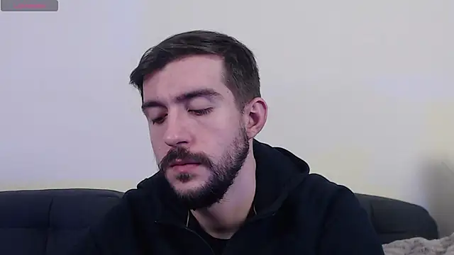 Snapshot of Dylan_Best chatting on 02/20/25, 01:57 Dylan Best online show from 02/20/25, 01:57