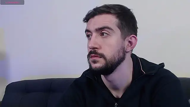 Snapshot of Dylan_Best chatting on 02/20/25, 07:01 Dylan Best online show from 02/20/25, 07:01