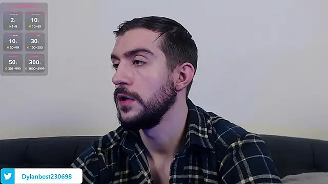 Snapshot of Dylan_Best chatting on 02/25/25, 11:11 Dylan Best online show from 02/25/25, 11:11