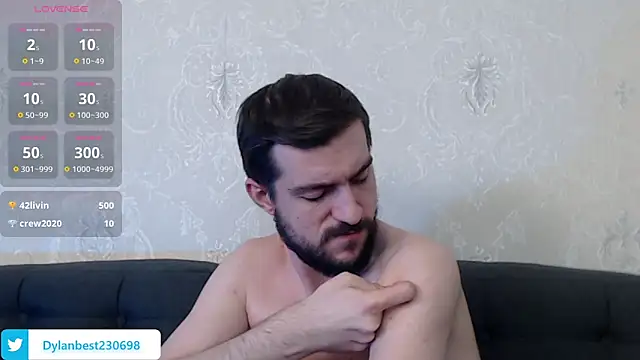 Snapshot of Dylan_Best chatting on 03/04/25, 06:15 Dylan Best online show from 03/04/25, 06:15