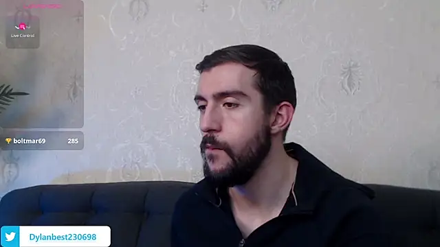 Snapshot of Dylan_Best chatting on 03/05/25, 06:33 Dylan Best online show from 03/05/25, 06:33