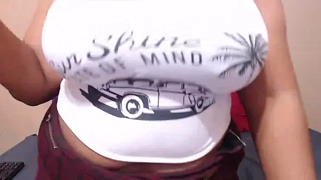 EBONYBUSTYY online show from 02/21/25, 10:59