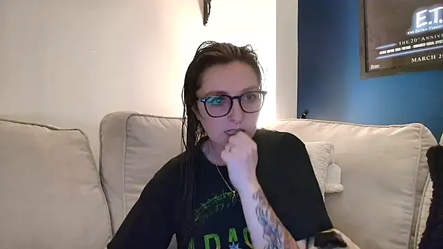 Snapshot of short_sweetpea chatting on 11/04/25, 06:40 short sweetpea online show from 11/04/25, 06:40