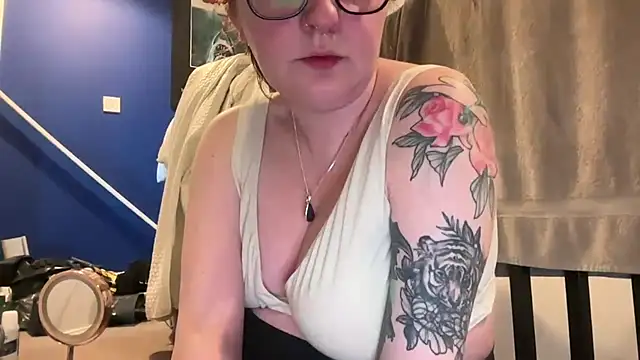 short sweetpea online show from 03/11/26, 10:21