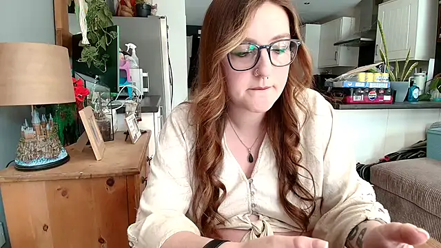 short sweetpea online show from 04/10/26, 11:59