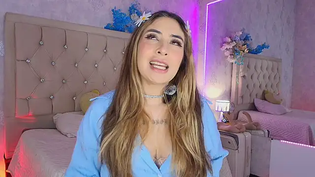 nini love01 online show from 05/10/26, 04:28