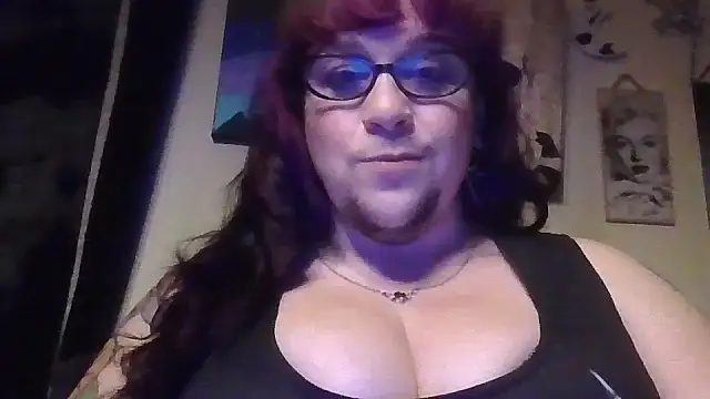 Snapshot of GothyBaby chatting on 11/26/25, 01:39 GothyBaby online show from 11/26/25, 01:39