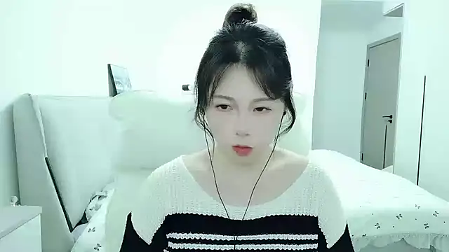 Sunset glow online show from 01/17/26, 03:50