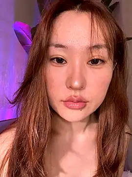 Snapshot of sphynx-_- chatting on 09/29/25, 11:15 sphynx- - online show from 09/29/25, 11:15