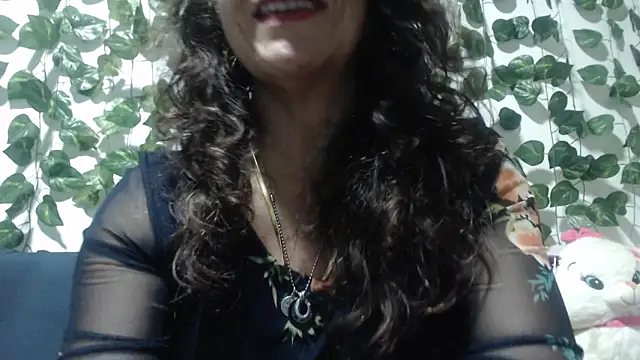 Snapshot of ariana_sanz1 chatting on 03/06/25, 08:16 ariana sanz1 online show from 03/06/25, 08:16