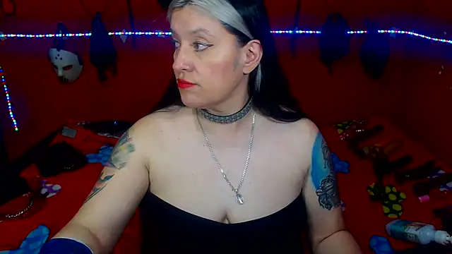 Snapshot of MATURE_Randy chatting on 10/30/25, 02:57 MATURE Randy online show from 10/30/25, 02:57